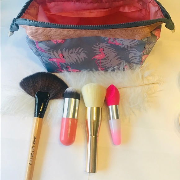 Beautiful Makeup Set 7pcs Kit All-In-One Gift Set Includes See All Items Below - Picture 8 of 12